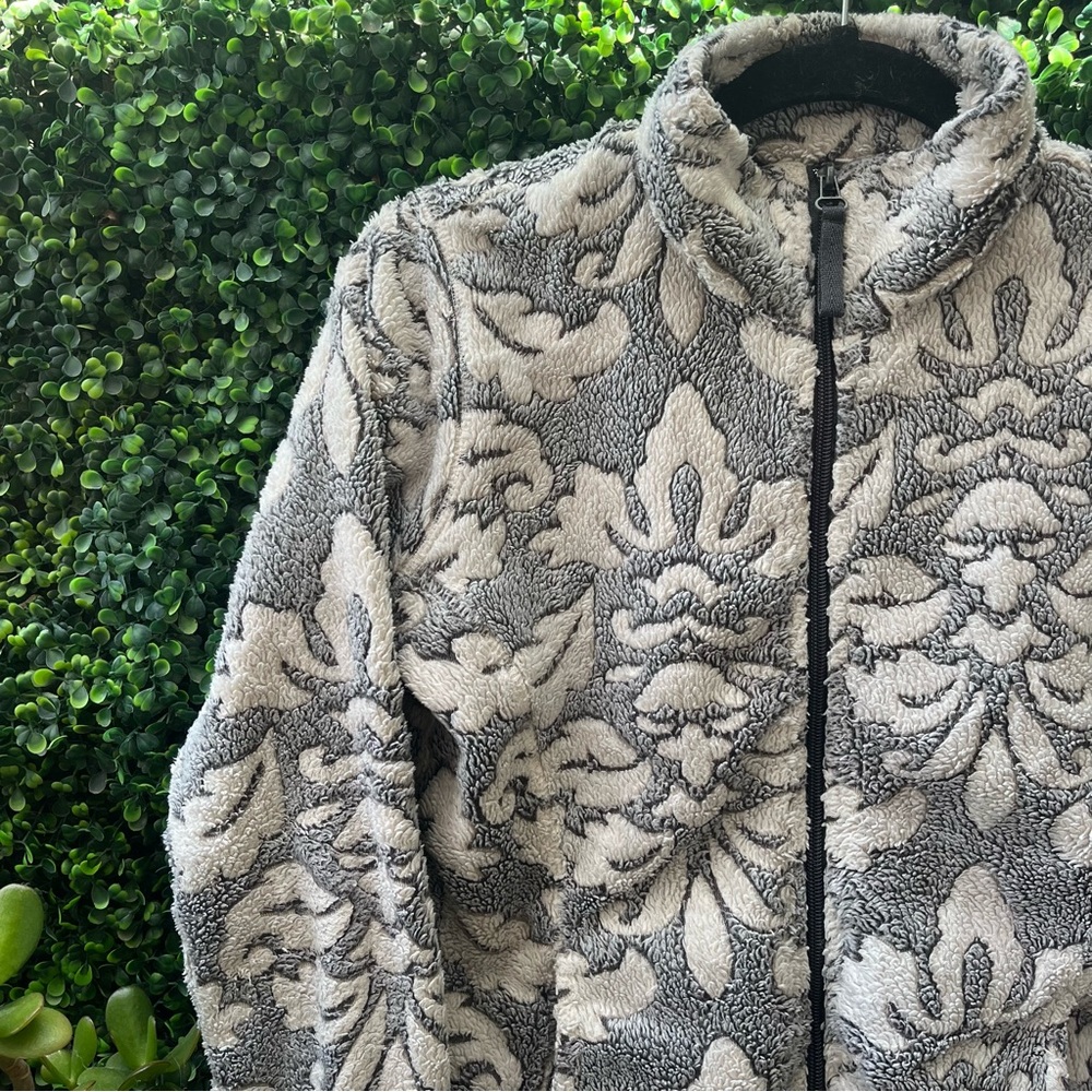 Grey Patterned Jacket